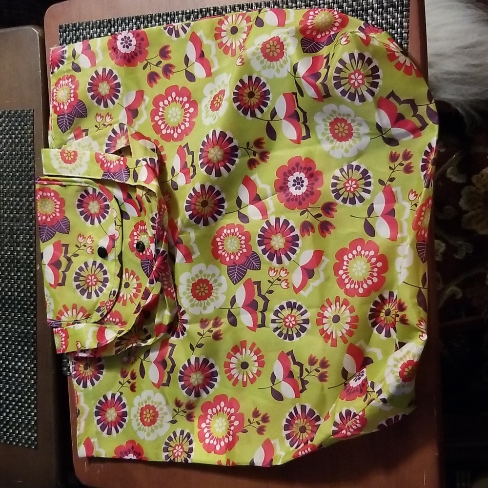 Foldable tote bag